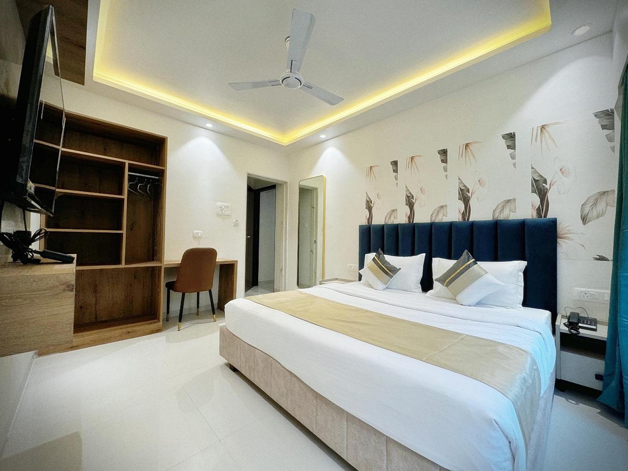 The Orion - Premium Apartments Мумбаи Экстерьер фото