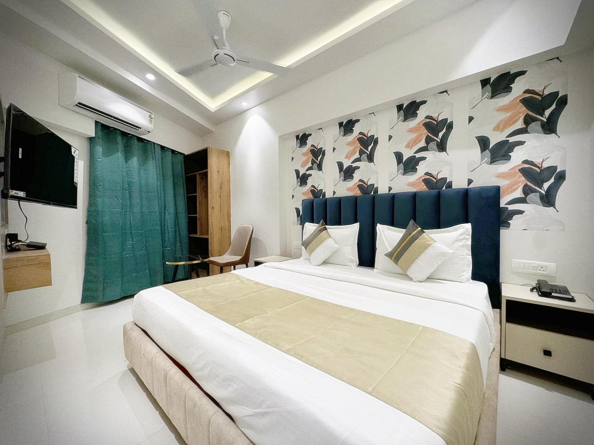 The Orion - Premium Apartments Мумбаи Экстерьер фото