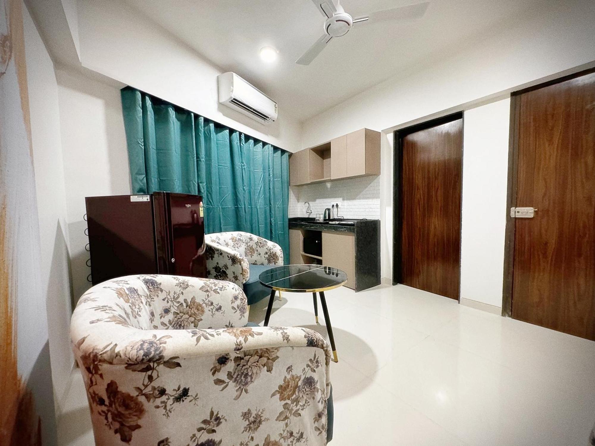 The Orion - Premium Apartments Мумбаи Экстерьер фото